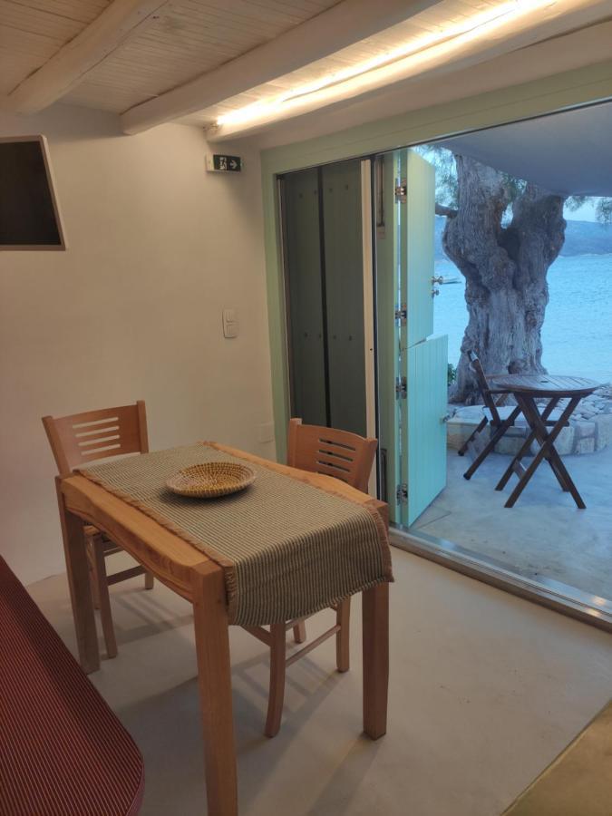 Apanemo House Agios Nikolaos Holiday home Kimolos